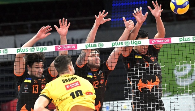 barkom kazhani rozpochali chetvertij sezon u polskij pljus lizi z volejbolu 685e58d