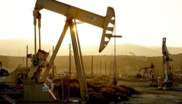 Ціни на нафту зростають після триденного падіння