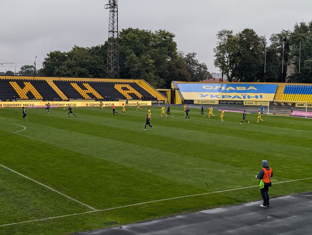ФК «Буковина» переміг у матчі проти «Металісту» 11 ФК «Буковина» переміг у матчі проти «Металісту»