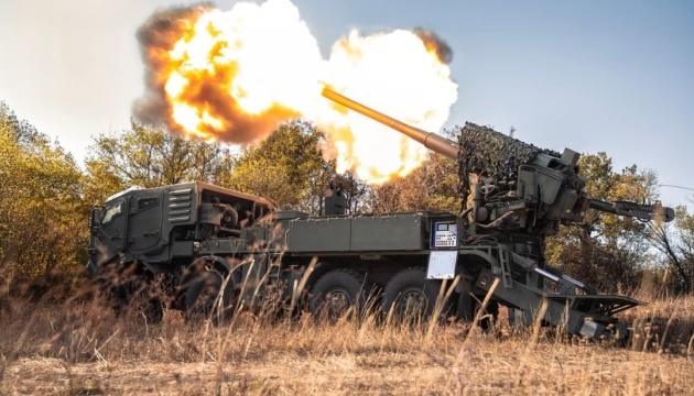 На фронті за добу - 203 зіткнення, найзапекліші бої йдуть на трьох напрямках