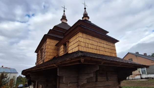 На Львівщині відреставрували дерев’яну церкву ХVII століття