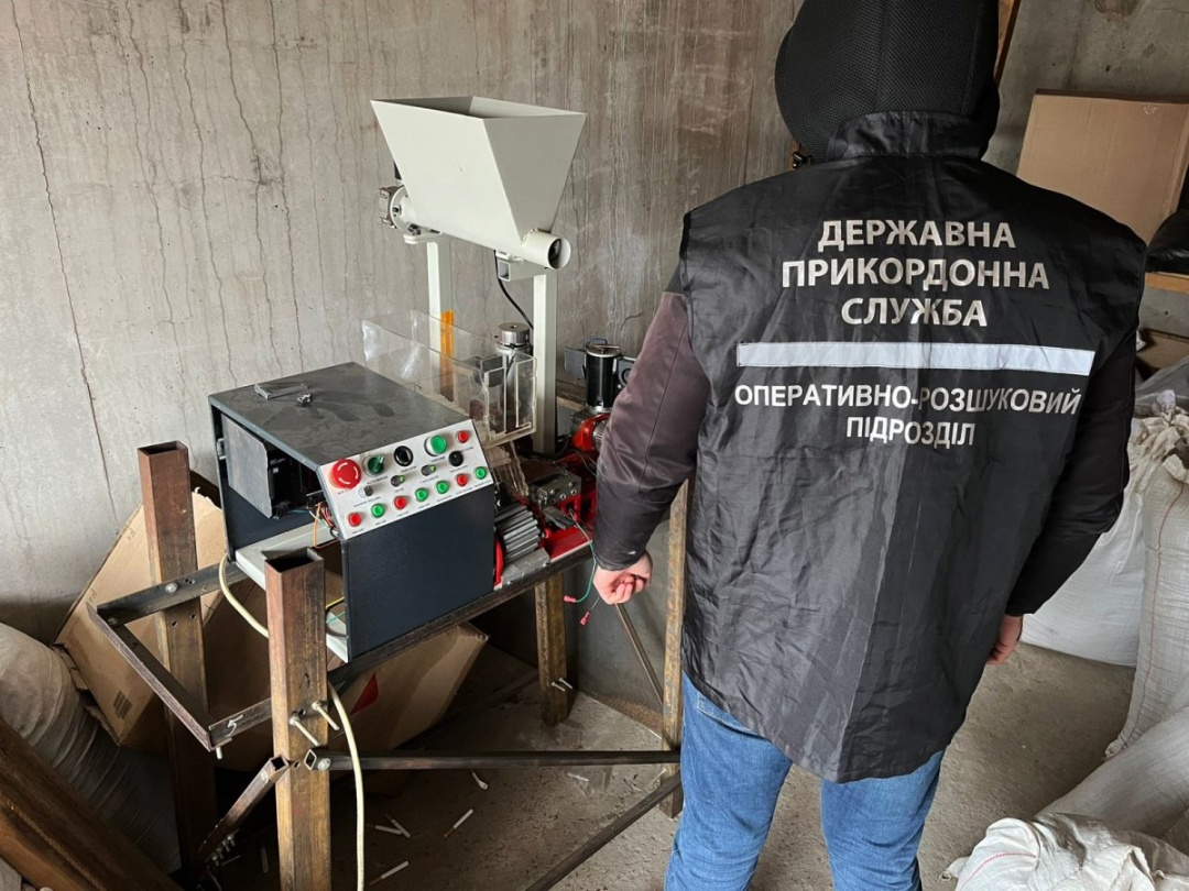 na odeshhini vikrili pidpilnij ceh z vigotovlennja sigaret 10eaafc