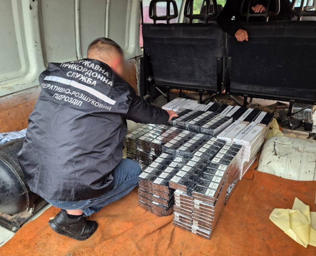 na odeshhini vikrili pidpilnij ceh z vigotovlennja sigaret e30cd79