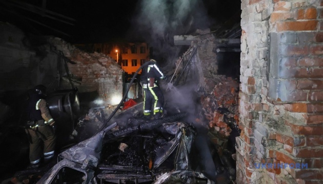 Обстріли Харкова й Куп’янська: пошкоджені електромережі, гуртожиток і лікарня, 62 постраждалих