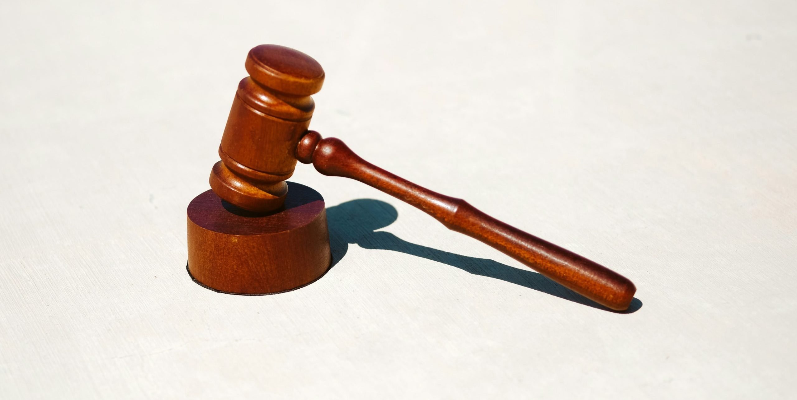 Президент України підписав закон про створення двох найвищих адмінсудів