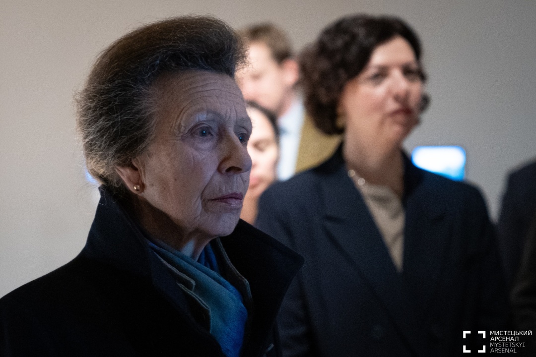 princesi anni pid chas yiyi perebuvannja v ukrayini peredali dvi knigi pro hersonshhinu 6d6aea3