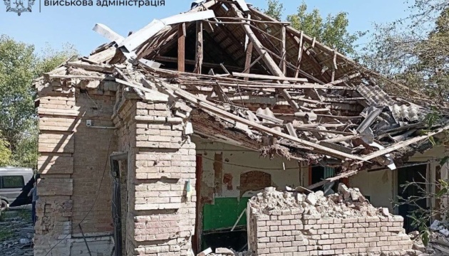 Росіяни за добу 834 рази били по Запорізькій області, двоє поранених