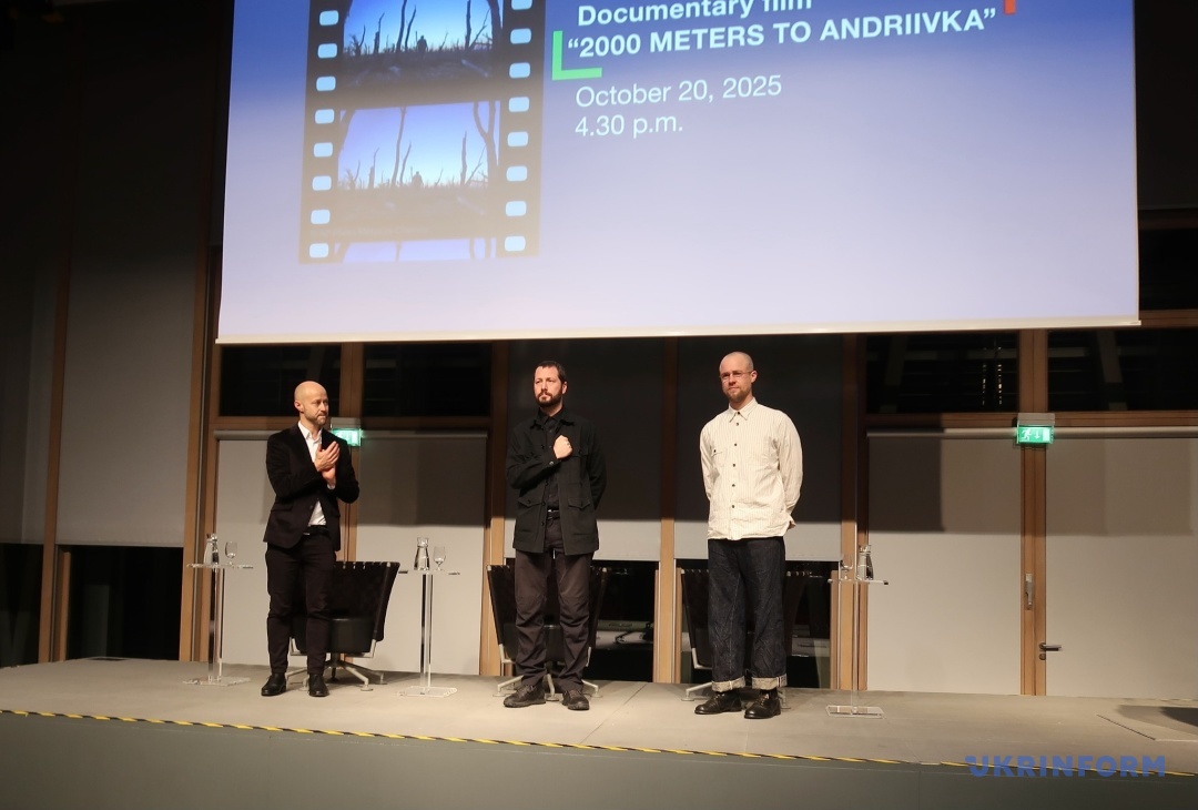 u berlini vidbuvsja pokaz 2000 metriv do andriyivki 2b3c5ab