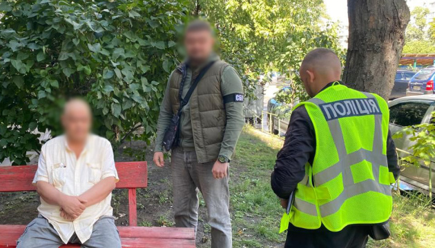 У Києві підприємця підозрюють у незаконній легалізації іноземців