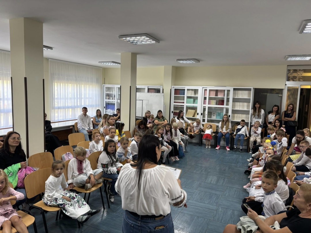 ukrayinska katolicka shkola v rimi rozpochala navchalnij rik z uroku pro slavetnih diasporjan 218a2b0