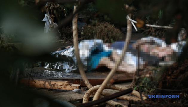 v odesi cherez negodu poshkodzheni majzhe 800 budinkiv chastina mista zalishayetsja bez elektriki e82be23