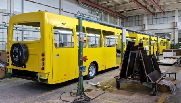 За рік майже 100 підприємств скористалися програмою компенсації при купівлі вітчизняної техніки 8 za rik majzhe 100 pidpriyemstv skoristalisja programoju kompensaciyi pri kupivli vitchiznjanoyi tehniki 1808ac2