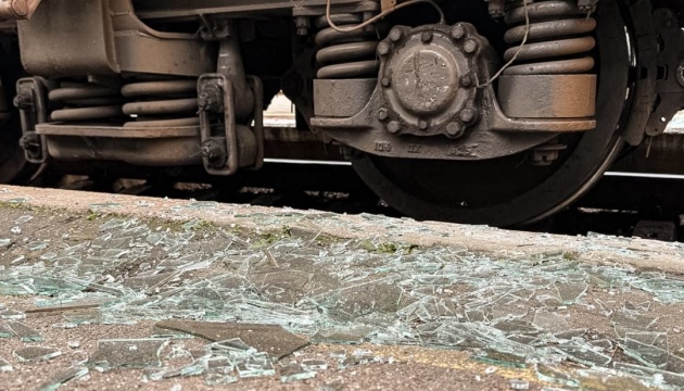 Загарбники обстріляли Сумщину, пошкоджені освітні заклади і залізнична інфраструктура