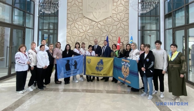 Дієвим інструментом для нових обмінів є посилення тиску на Росію – родини полонених