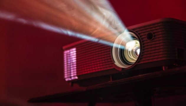 Фільм «Війна тітки Світлани», знятий у Франківську, збирає на дрони у США та Канаді