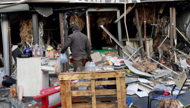 На Донеччині у зоні активних бойових дій залишаються 14,4 тисячі цивільних