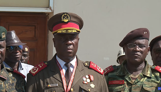 У Гвінеї-Бісау генерал Хорта Нта став перехідним президентом після військового перевороту