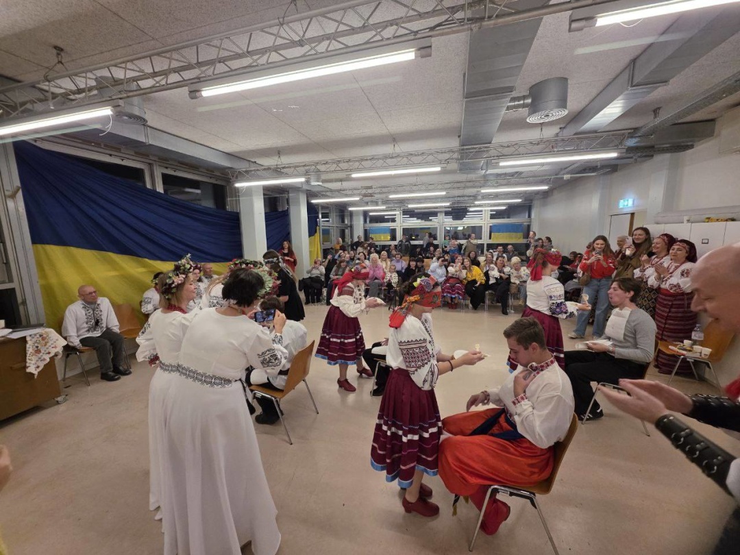 u zhenevi vidznachili shestirichchja asociaciyi ukrayinki shvejcariyi f61363f