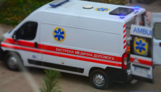 Загарбники обстріляли Дніпровський район Херсона, постраждали двоє людей