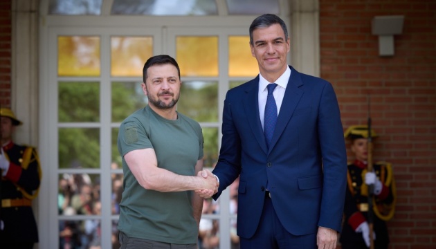 Зеленський після розмови із Санчесом наголосив на важливості залучення європейців до мирних перегорів