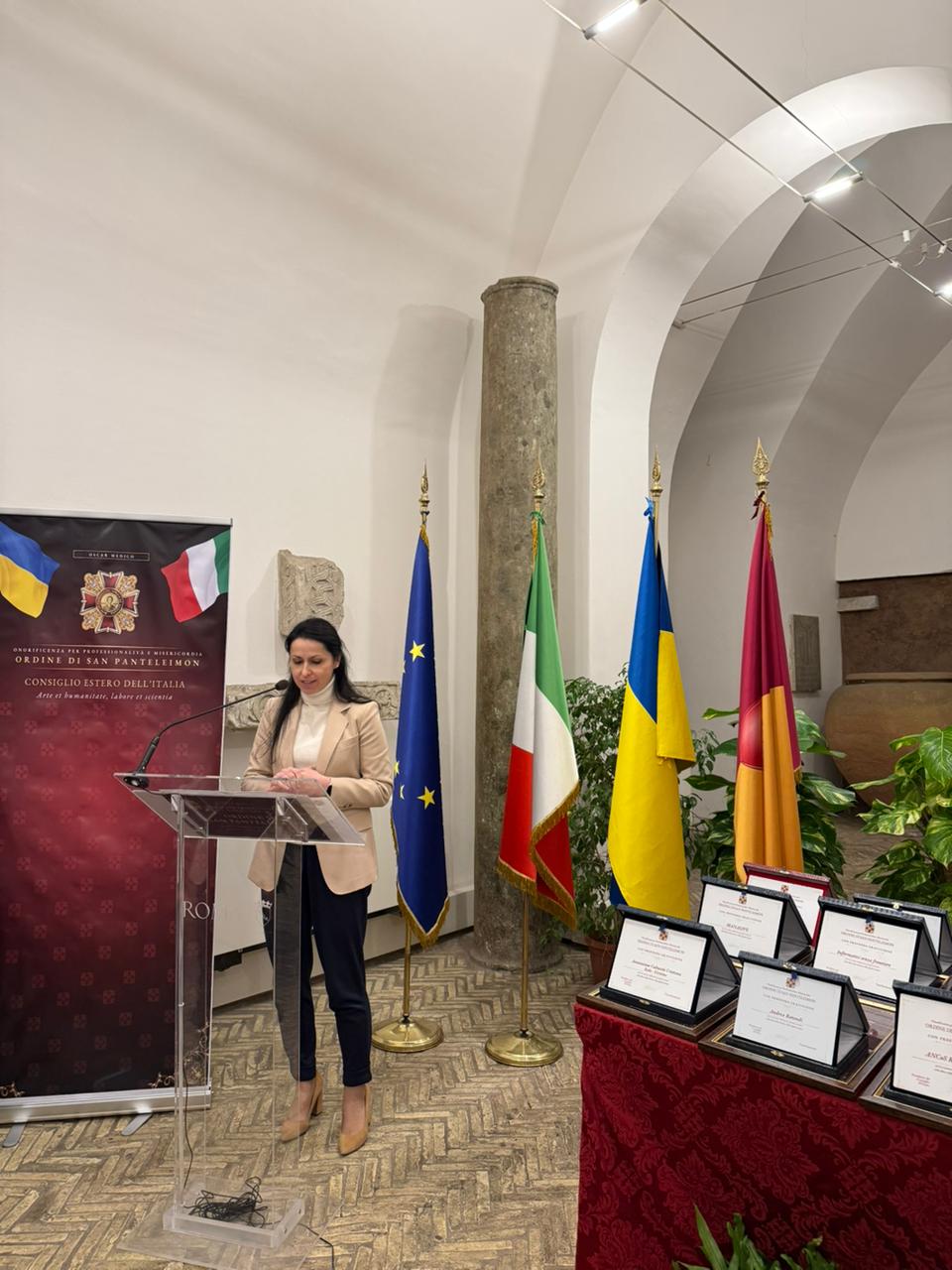 v rimi vruchili orden svjatogo pantelejmona za dopomogu ukrayini v medichnij galuzi fd85ccc