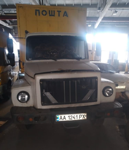 vid raritetiv do rekordsmeniv probigu ukrposhta vistavljaye na prodazh 716 avtomobiliv d9f0b90