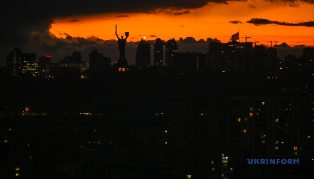 Відключення світла: уряд доручив переглянути списки обʼєктів критичної інфраструктури