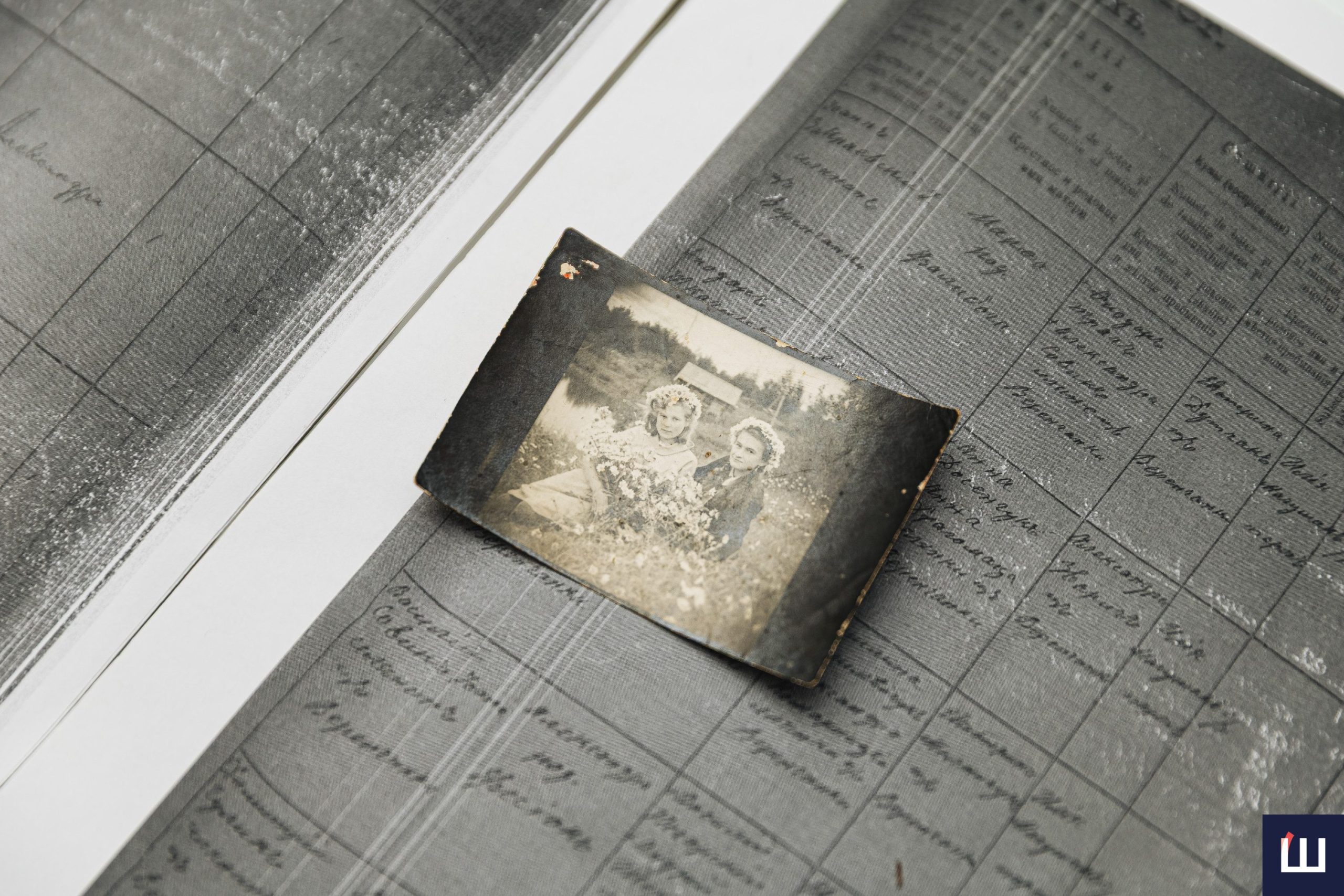 istorija krayini skladayetsja z malenkih istorij kozhnoyi rodini jak doslidzhuvati rodovid ta de shukati predkiv 21de51a