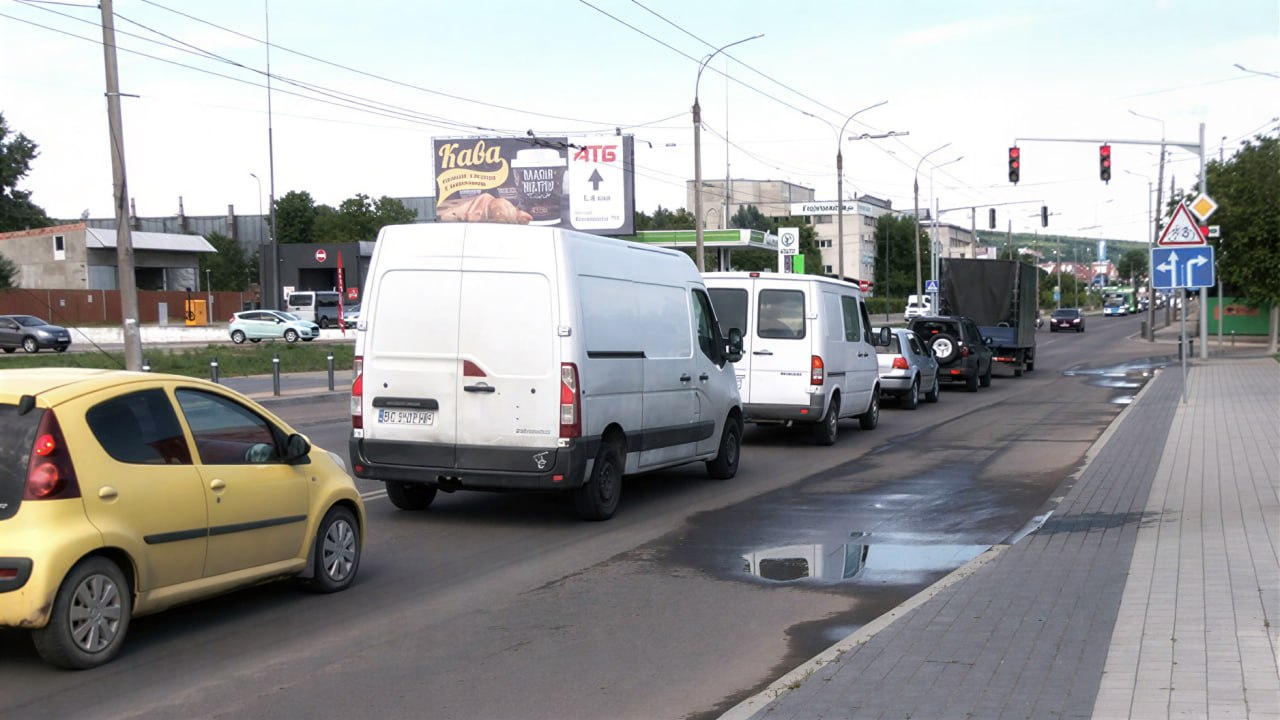 miska rada zobovʼjazala pidrjadnika do kvitnja vipraviti nedoliki pokrittja na vulici hotinskijnbsp 70d24b4