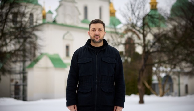 У Києві Зеленський та зарубіжні гості беруть участь у молитві за Україну 4 u kiyevi zelenskij ta zarubizhni gosti berut uchast u molitvi za ukrayinu f1e5595