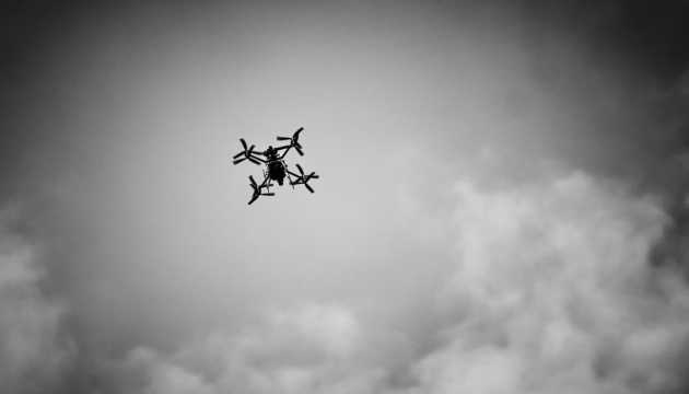 bilsha dalnist i zahishhenij zvjazok minoboroni testuye nove pokolinnja bomberiv a34bc31