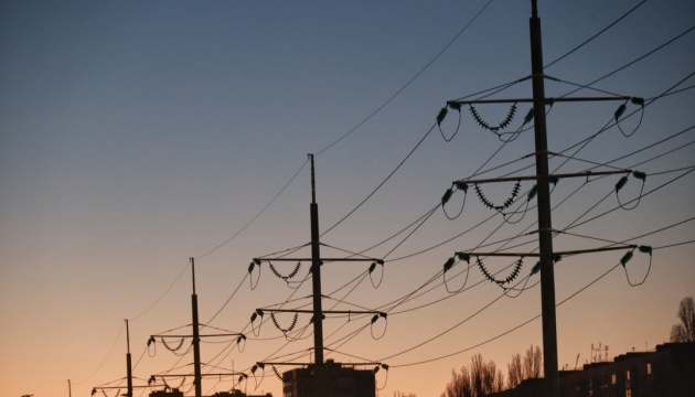 Через нові атаки є знеструмлення у семи областях - Укренерго