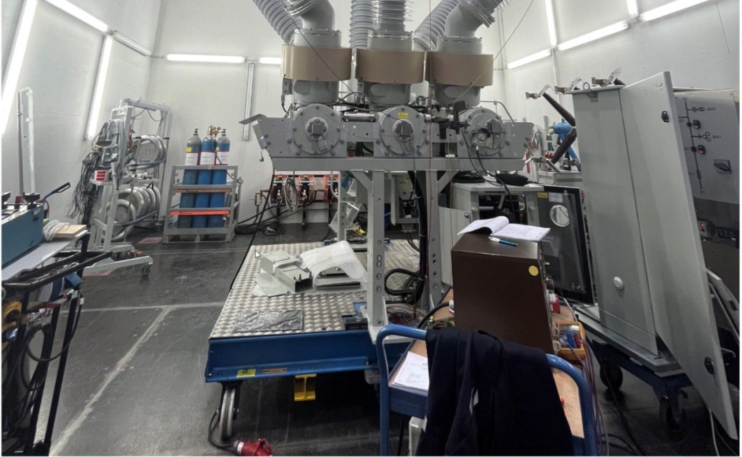 francija vigotovit dlja zaporizkih energetikiv dvi mobilni pidstanciyi 6d8a507