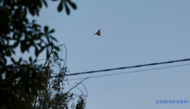 rosija atakuvala kiyiv dronami ta raketami u troh rajonah vpali ulamki 08e17da