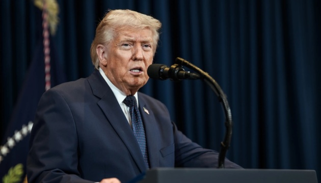 Трамп заявив, що хоче «забрати нафту» в Ірану