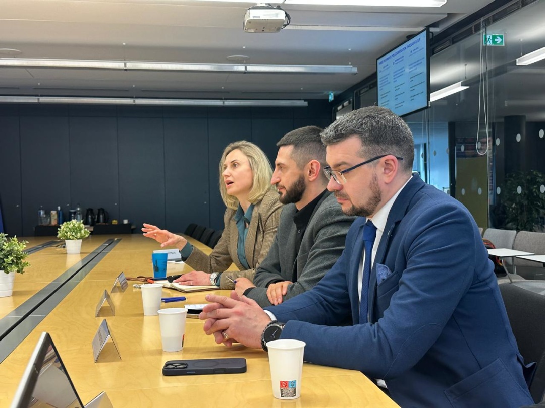 u franciyi globalna koalicija ukrayinskih studij provela ukrayinskij tizhden a81649d