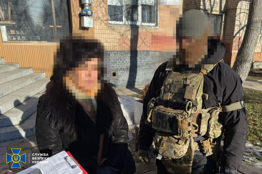 u hmelnickomu zatrimali agentku rf jaka gotuvala pidrivi vijskovih avtomobiliv 87c697c