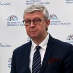 urjad chehiyi pokrashhuye umovi roboti svoyih kompanij v ukrayini 35f6562