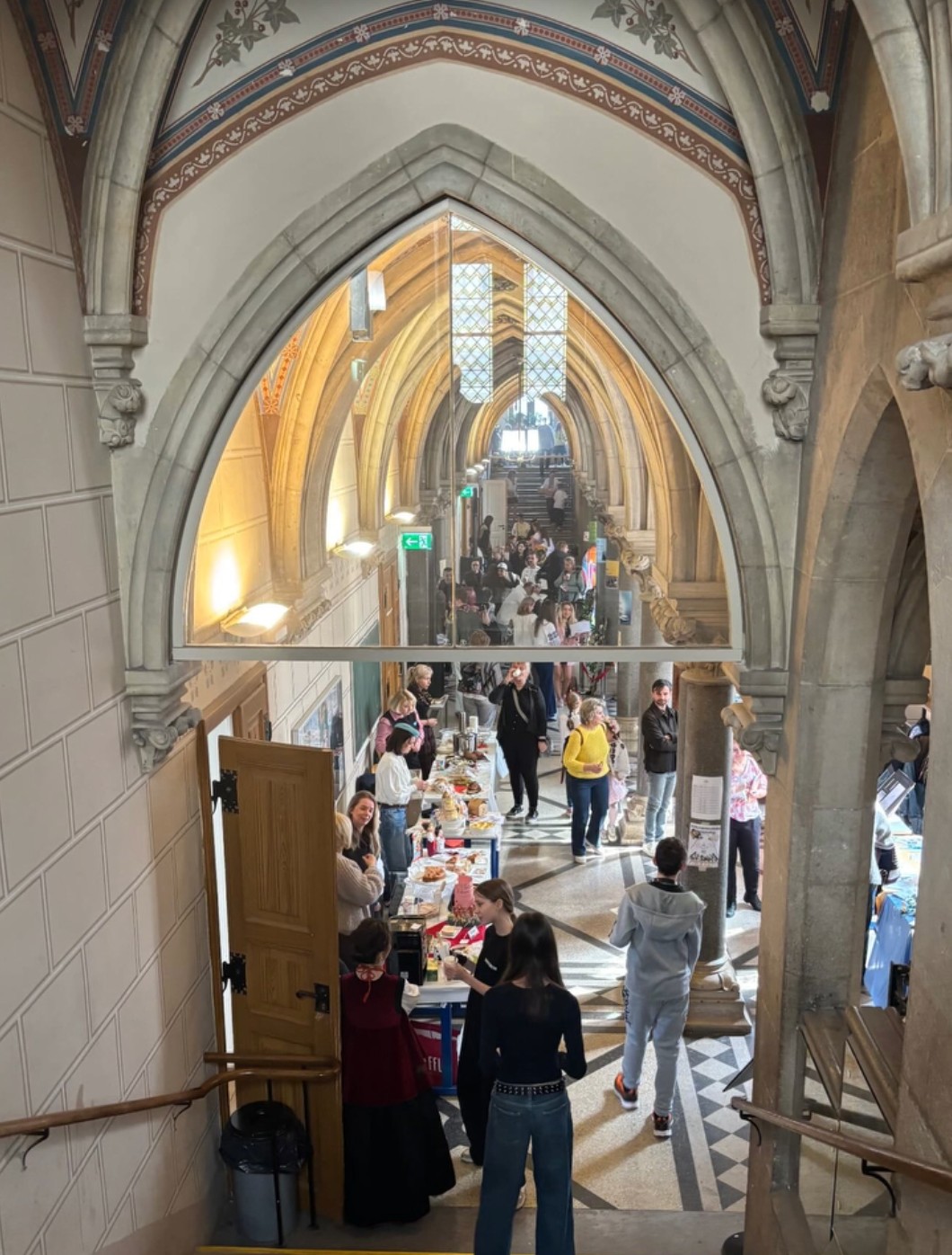 velikodnij jarmarok u vidni gromada zibrala ponad euro20 tisjach na pidtrimku zsu 63e9695