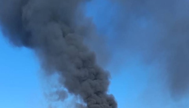 sili bezpilotnih sistem urazili sklad droniv litak ta rls rosijan u krimu c2527a2