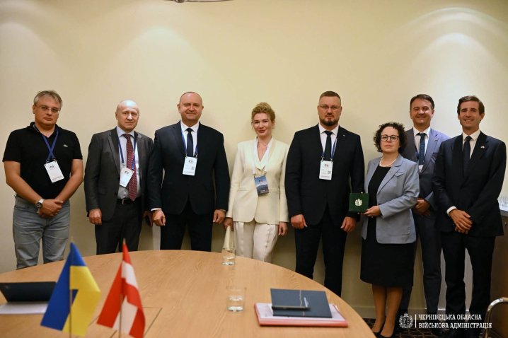 Буковина взяла участь у саміті "Карпатської вісімки"